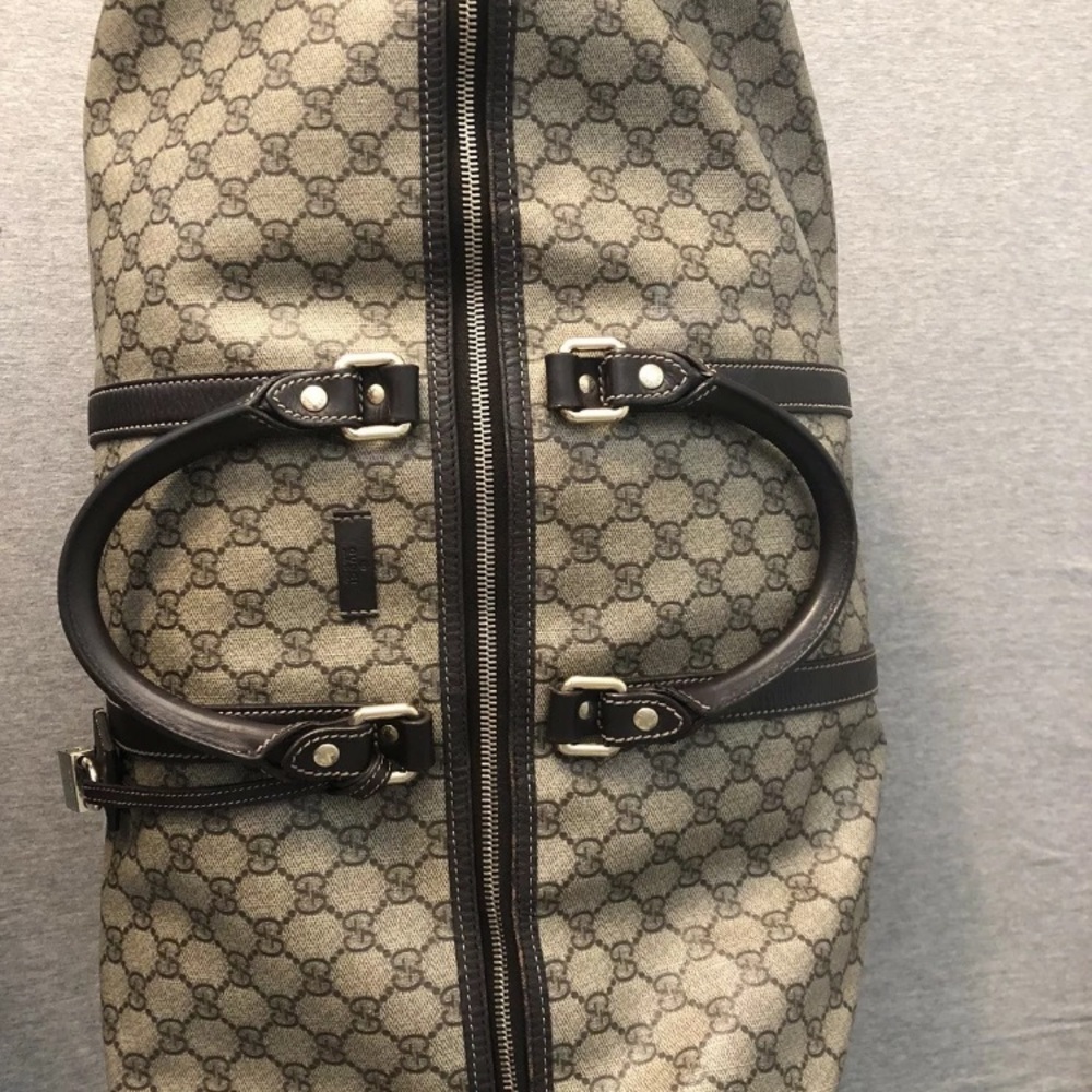 Authentic Large Gucci carry-on Duffle bag.